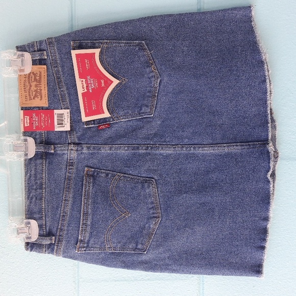 NWT "Levi's" High Rise Skirt Girls Size 10 Reg. and 12 Reg. - Picture 3 of 6